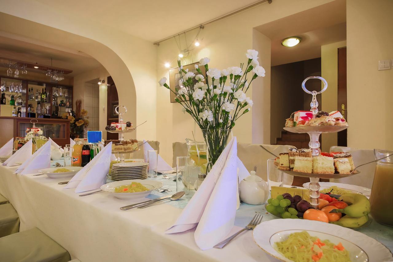 Hotel Gorsko ヴィエリチカ エクステリア 写真